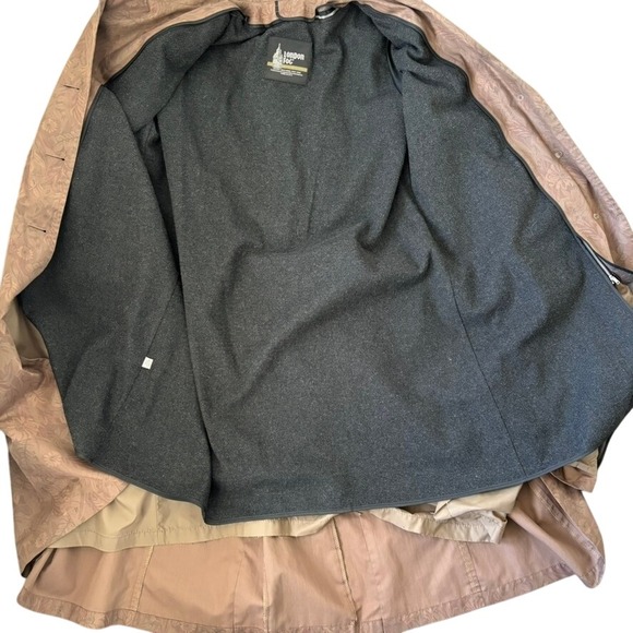 Vintage London Fog Waterproof Floral Trench Coat Sz 12P Beige Wool Lined - Picture 11 of 12